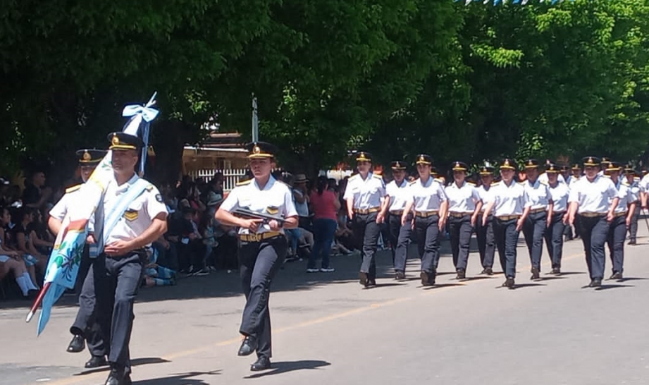 imagen El IUSP participo del desfile por el Aniversario del Departamento de San Carlos