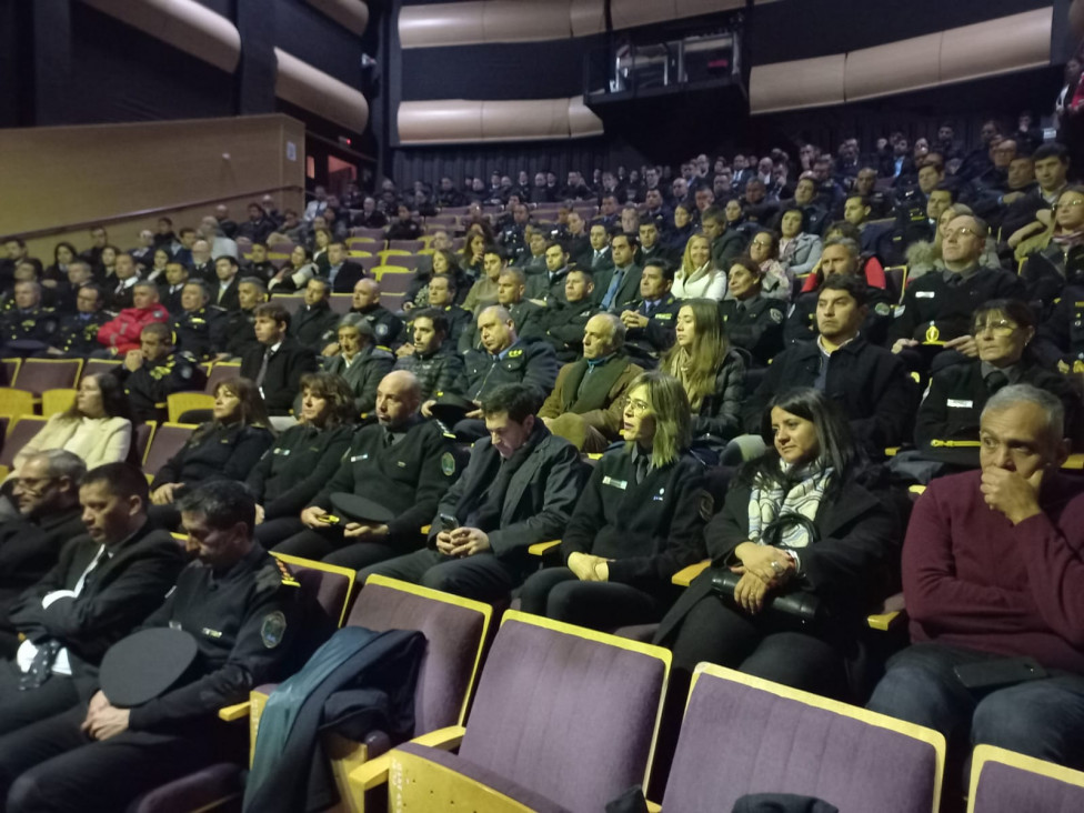 imagen El IUSP participó en presentación de la "Defensoría administrativa para el personal policial y penitenciario"