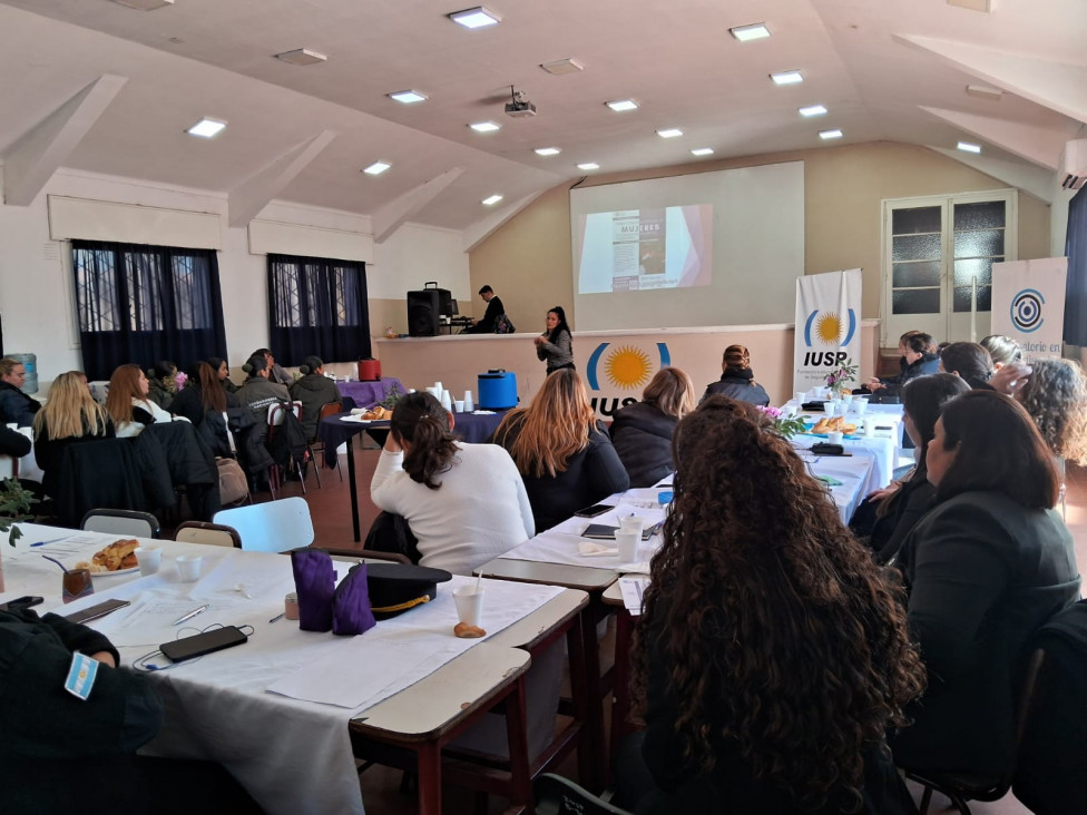 imagen Se realizó la 2° mesa preparatoria para el congreso regional de mujeres en las fuerzas de seguridad ciudadana