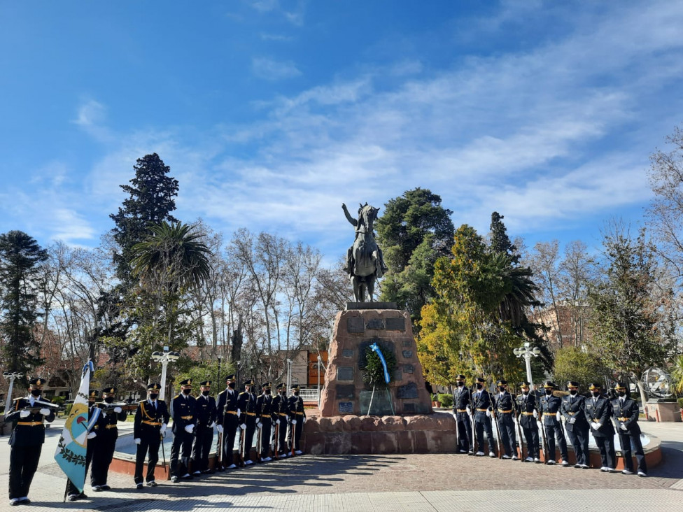 imagen IUSP Delegación Zona Sur presente en la Plaza General San Martín de San Rafael