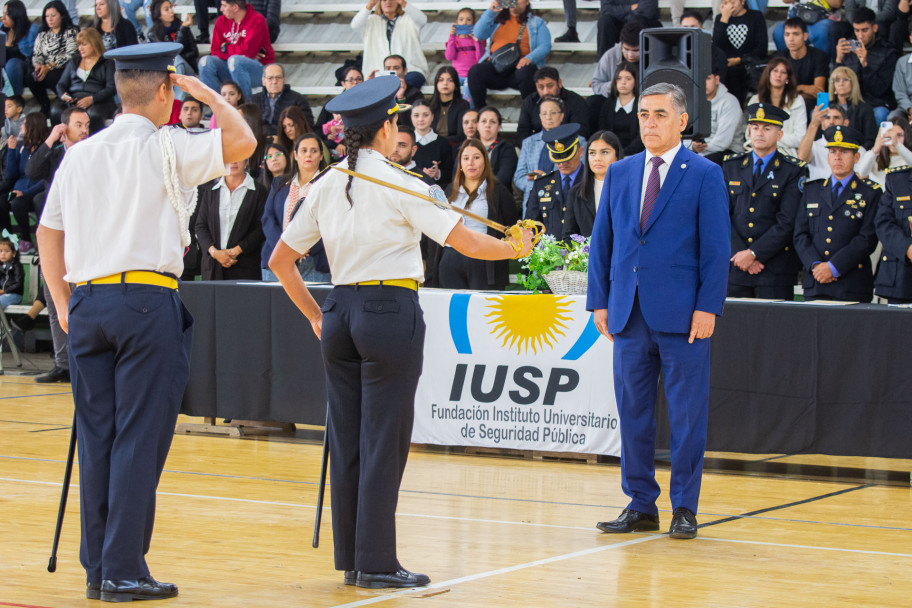 imagen 3 Mas de 80 egresados recibieron su diploma de Auxiliares para la Policía de Mendoza en Zona Este