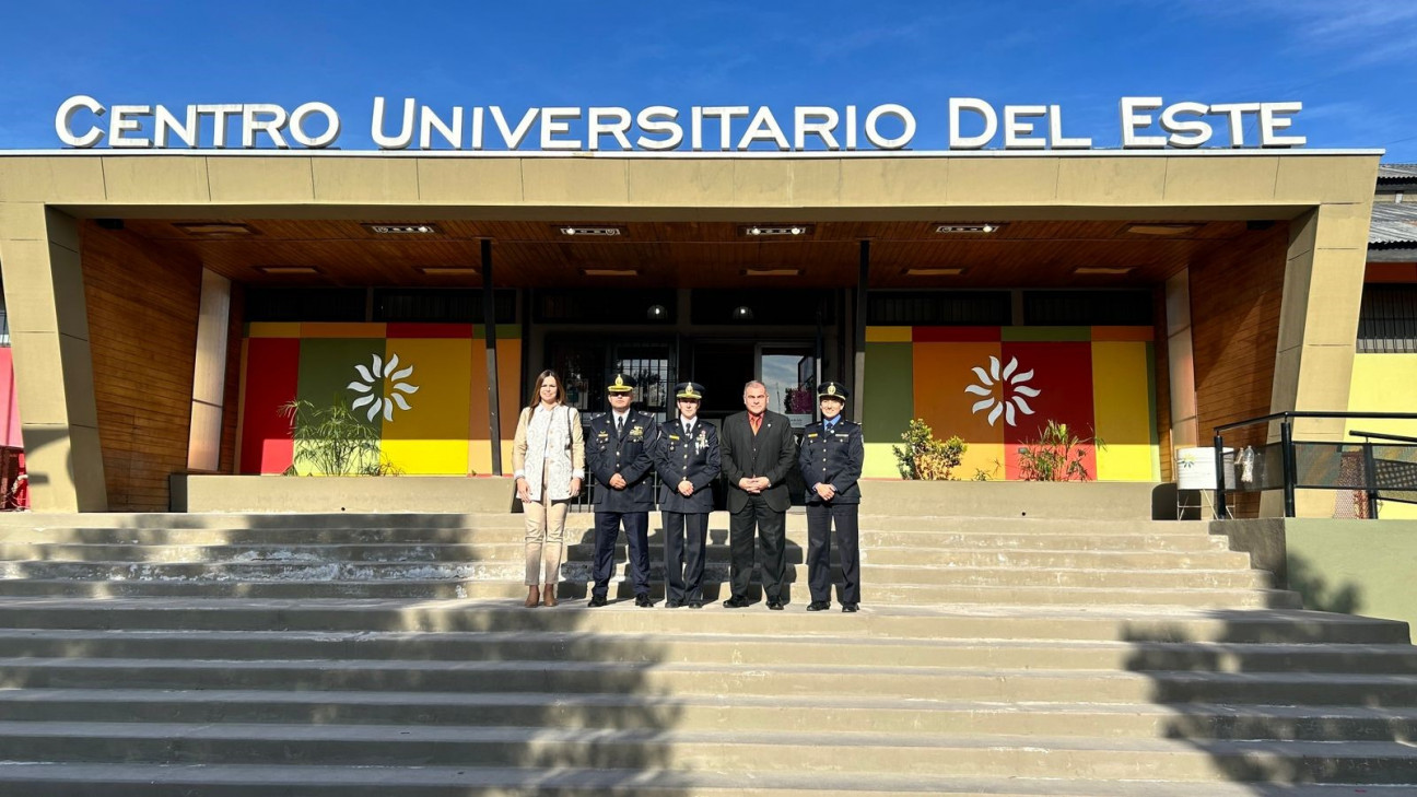 imagen La Delegación Zona Este tiene dos nuevos egresados de Licenciatura en Seguridad Pública