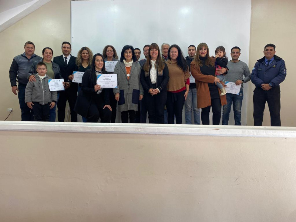 imagen Se realizó la entrega de diplomas del Curso "Primer Interventor en Maltrato y Abuso Sexual Infantil"