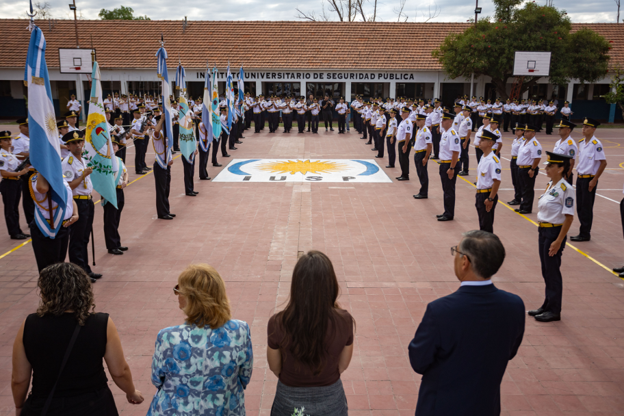 imagen 9 Con un récord de egresados, el IUSP cerró el ciclo lectivo 2025 y dio comienzo al 2026 en un significativo acto