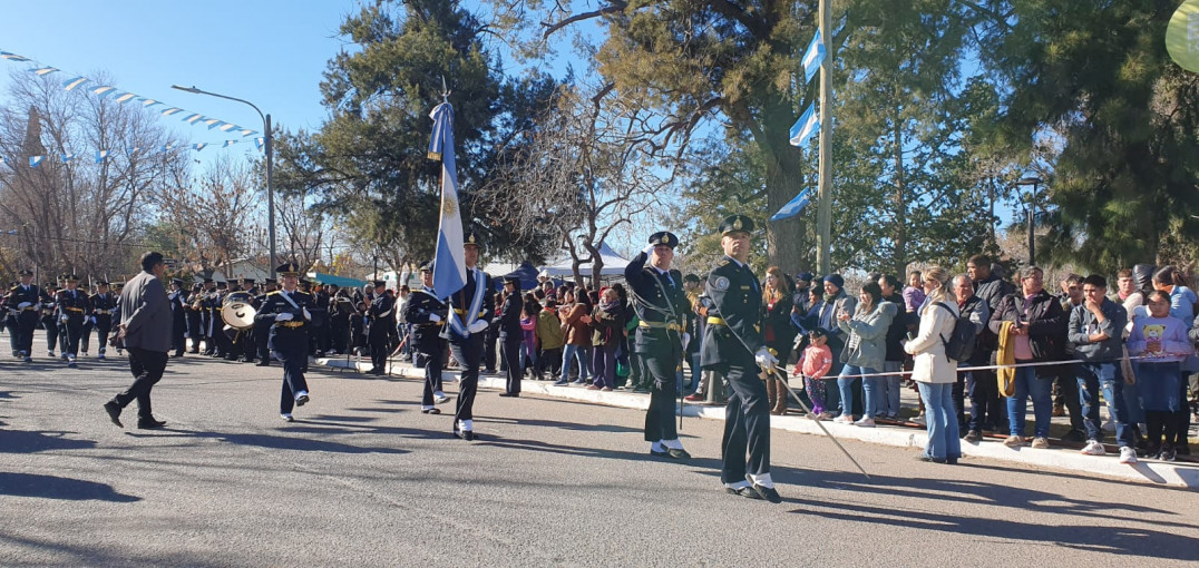imagen 20 Los cadetes del IUSP juraron solemnemente a la bandera en toda la provincia