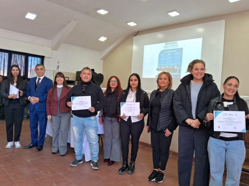 imagen 6 170 nuevos Vigiladores Privados completaron su formación en el IUSP
