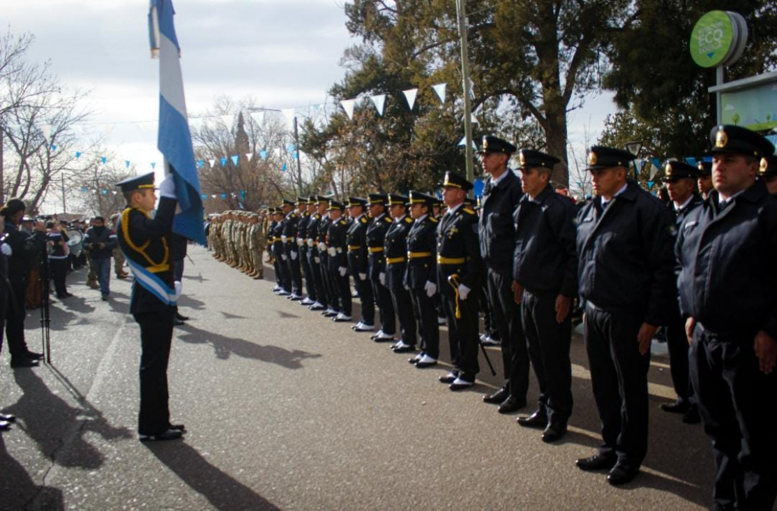 imagen Delegación Zona Sur hizo el juramento a la bandera en Acto homenaje al Gral. Manuel Belgrano