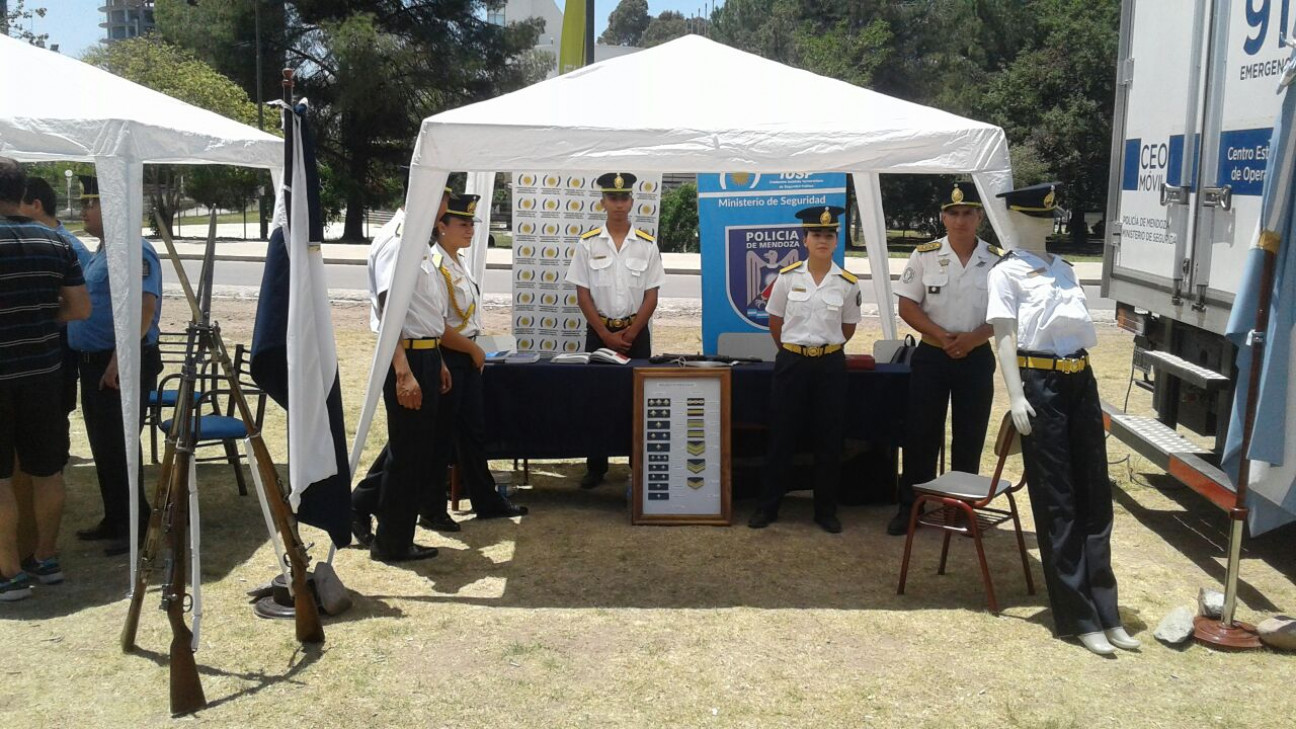 imagen Stand del IUSP por Reinauguración del Parque General San Martín