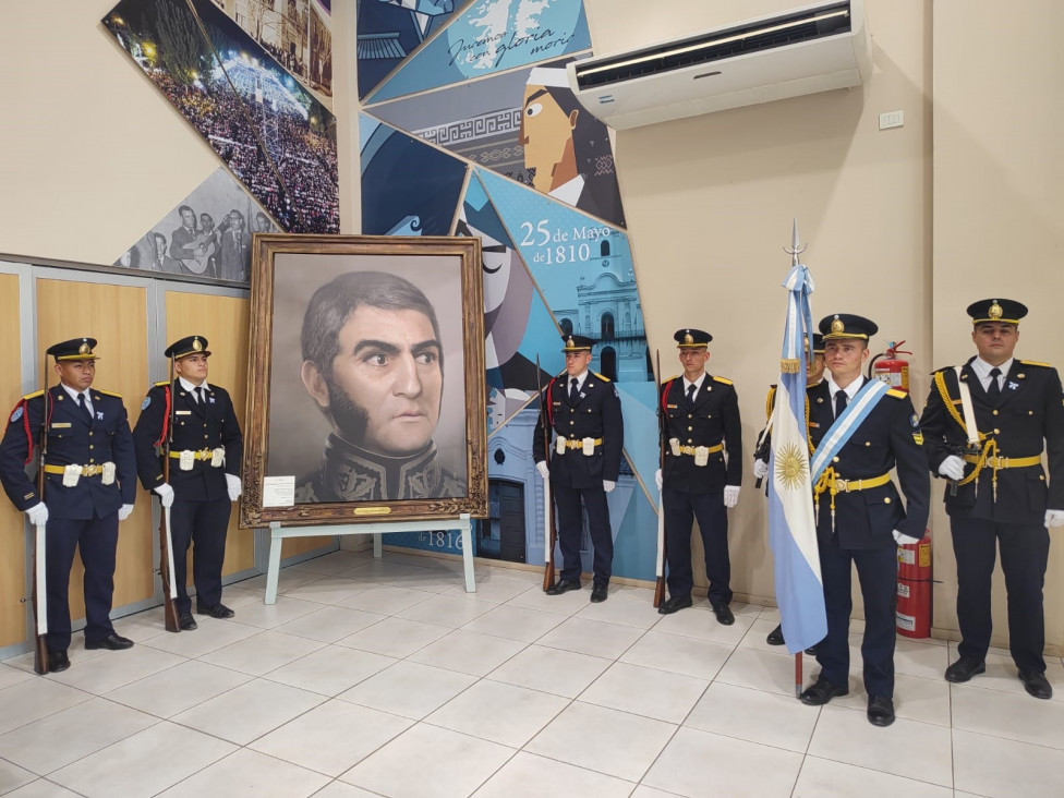 imagen En la conmemoración del Bicentenario de la Batalla de Junín se hicieron presentes alumnos de Tecnicatura de la Delegación Zona Este