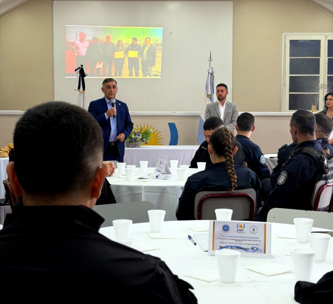 imagen 3 Jornada de trabajo y celebración por el día del “Instructor Policial y Penitenciario”