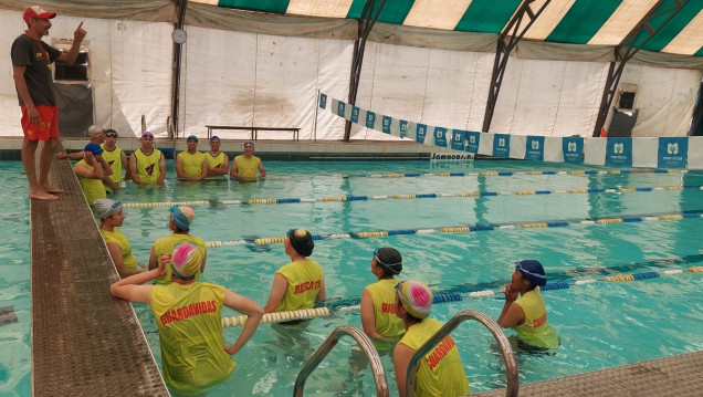 imagen Se realizó capacitación de natación para estudiantes de Tecnicatura de la Delegación Zona Este