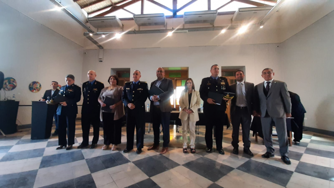 imagen 7 Emotivo acto en honor al Jefe Provincial del Cuerpo de Instructores por su retiro efectivo de la Fuerza