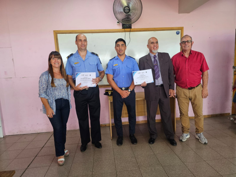 imagen 1 Los egresados del Curso Vigilador Bombero del Valle de Uco recibieron sus certificados