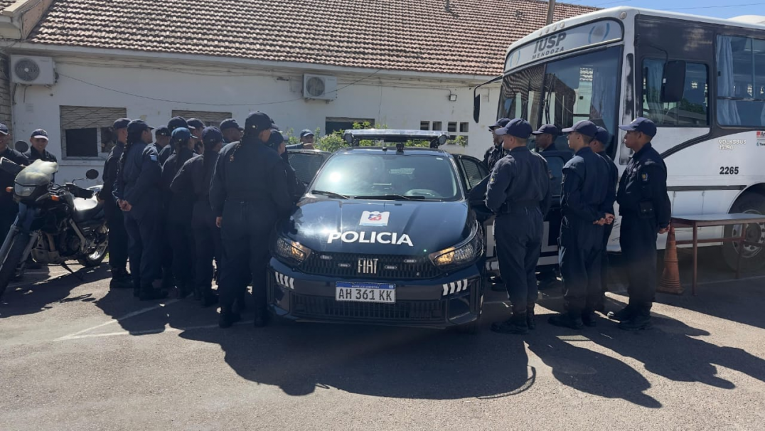 imagen 3 Capacitación tecnológica para cadetes del IUSP