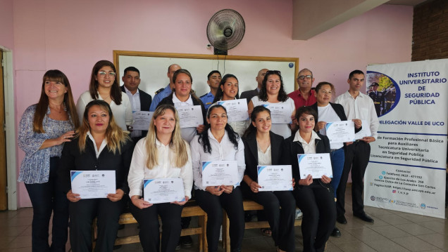 imagen Los egresados del Curso Vigilador Bombero del Valle de Uco recibieron sus certificados