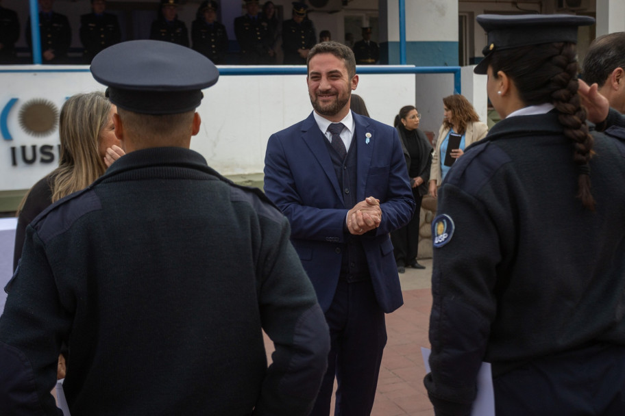 imagen 7 229 nuevos Auxiliares egresaron del Instituto Universitario de Seguridad Pública