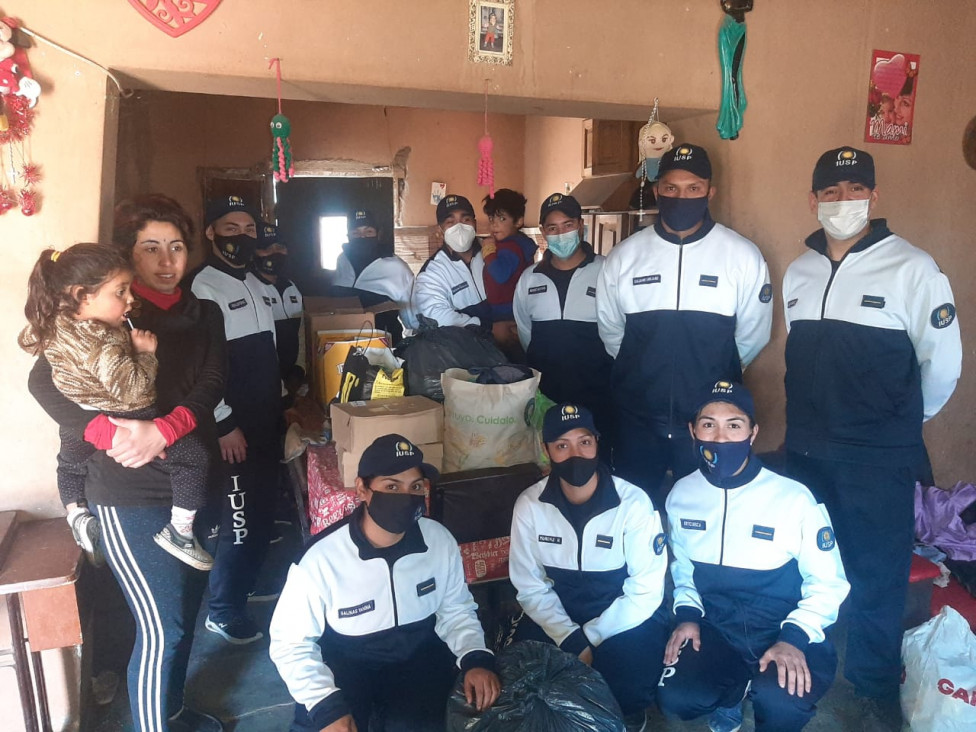 imagen Actividades Solidarias realizadas por cadetes y alumnos de la Delegación Valle de Uco - San Carlos