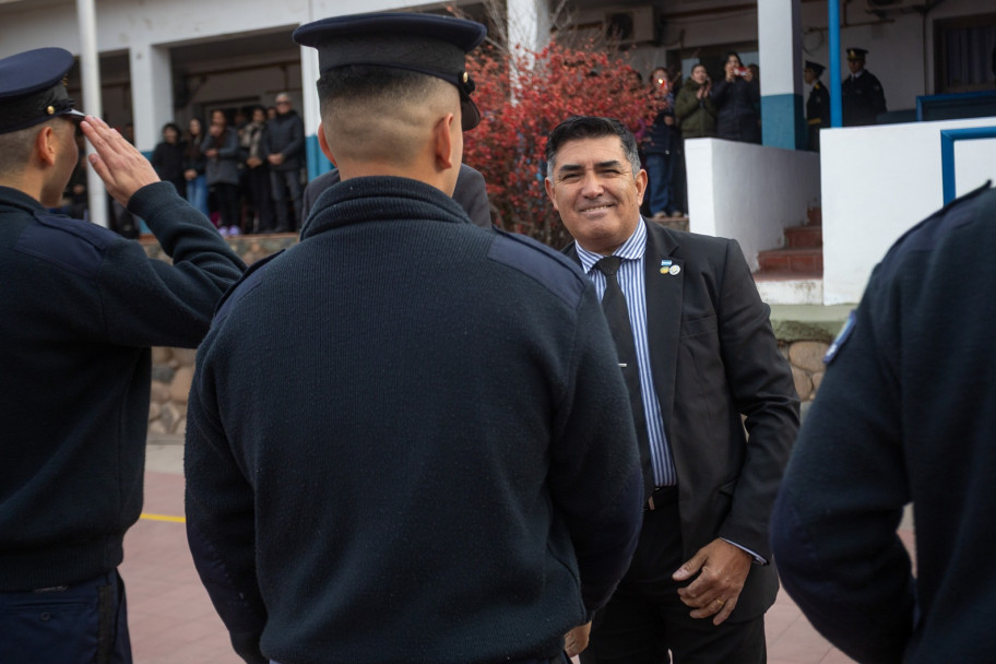 imagen 15 Acto de egreso del curso de Auxiliares Sede Central