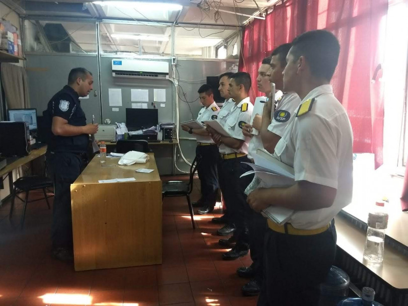imagen Alumnos de Tecnicatura Delegación Valle de Uco visitaron Laboratorios de Policía Científica