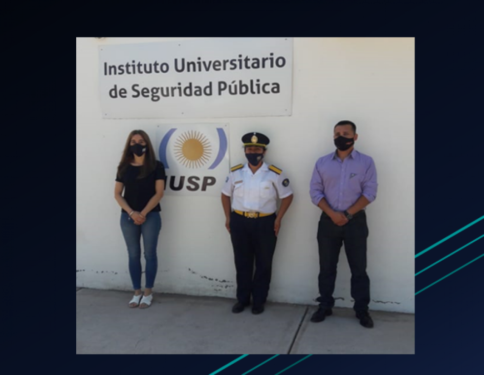 imagen Nueva egresada de Tecnicatura Universitaria en Seguridad Pública de Delegación Zona Este