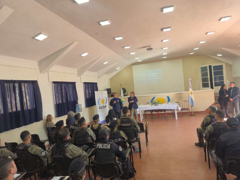 imagen Actualización técnica y profesional para los instructores del Instituto Universitario de Seguridad Pública