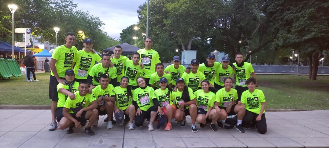 imagen 4 El IUSP participó activamente en la Maratón Nocturna de Ciudad de Mendoza