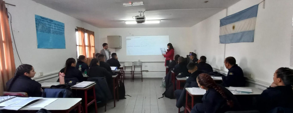 imagen Con la visita de Ayudantes Fiscales se realizó una charla de Práctica Sumarial en la Delegación Zona Sur