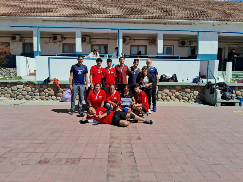 imagen 13 Se desarrolló el 2° Torneo de Voley Recreativo Mixto en la Sede Central del IUSP