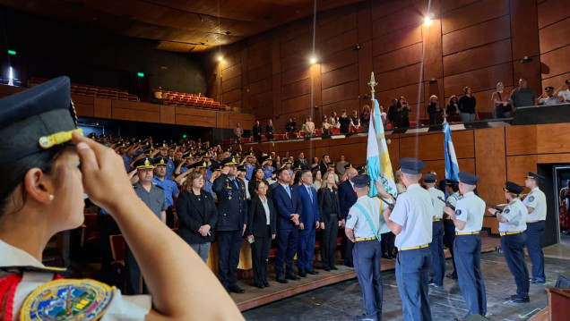 imagen Histórica colación de grado con el mayor número de Licenciados en Seguridad Pública y Seguridad Penitenciaria del IUSP