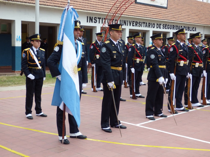 imagen 1 El Acto en conmemoración del aniversario del paso a la inmortalidad del General Manuel Belgrano fué el marco para la toma de Juramento a la bandera en la Sede Central  