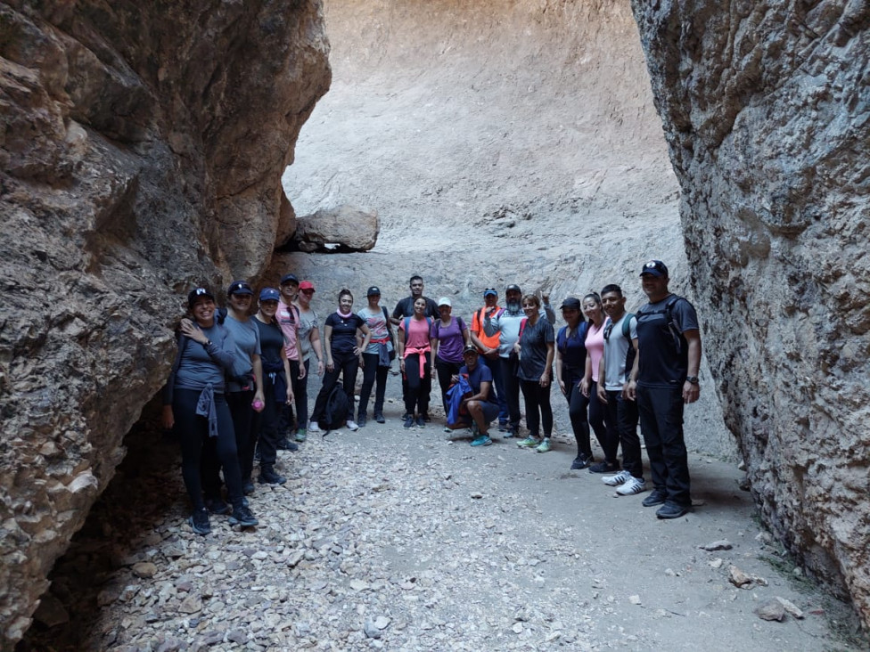 imagen Alumnos de Licenciatura de Delegación Zona Sur realizaron actividad físico-recreativa al lugar "Cajón del Cura"