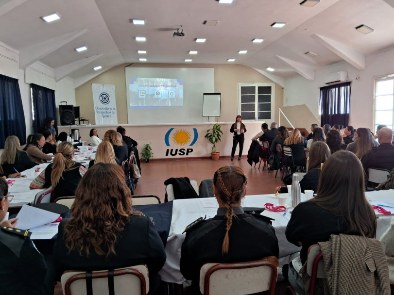 imagen 3 La Dirección de Capacitación del IUSP realizó una Mesa Preparatoria para el 1° Congreso Regional de Mujeres de Fuerzas de Seguridad Ciudadana