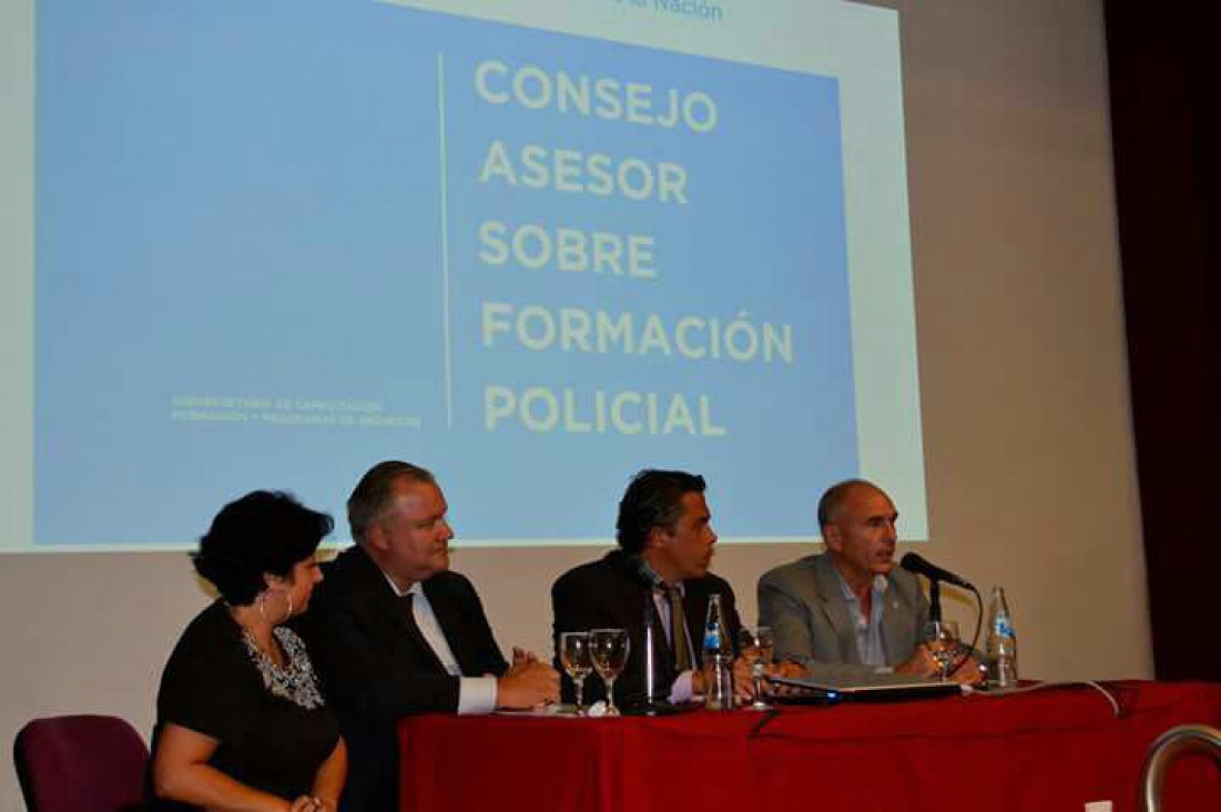 imagen Consejo asesor federal sobre Formación Policial