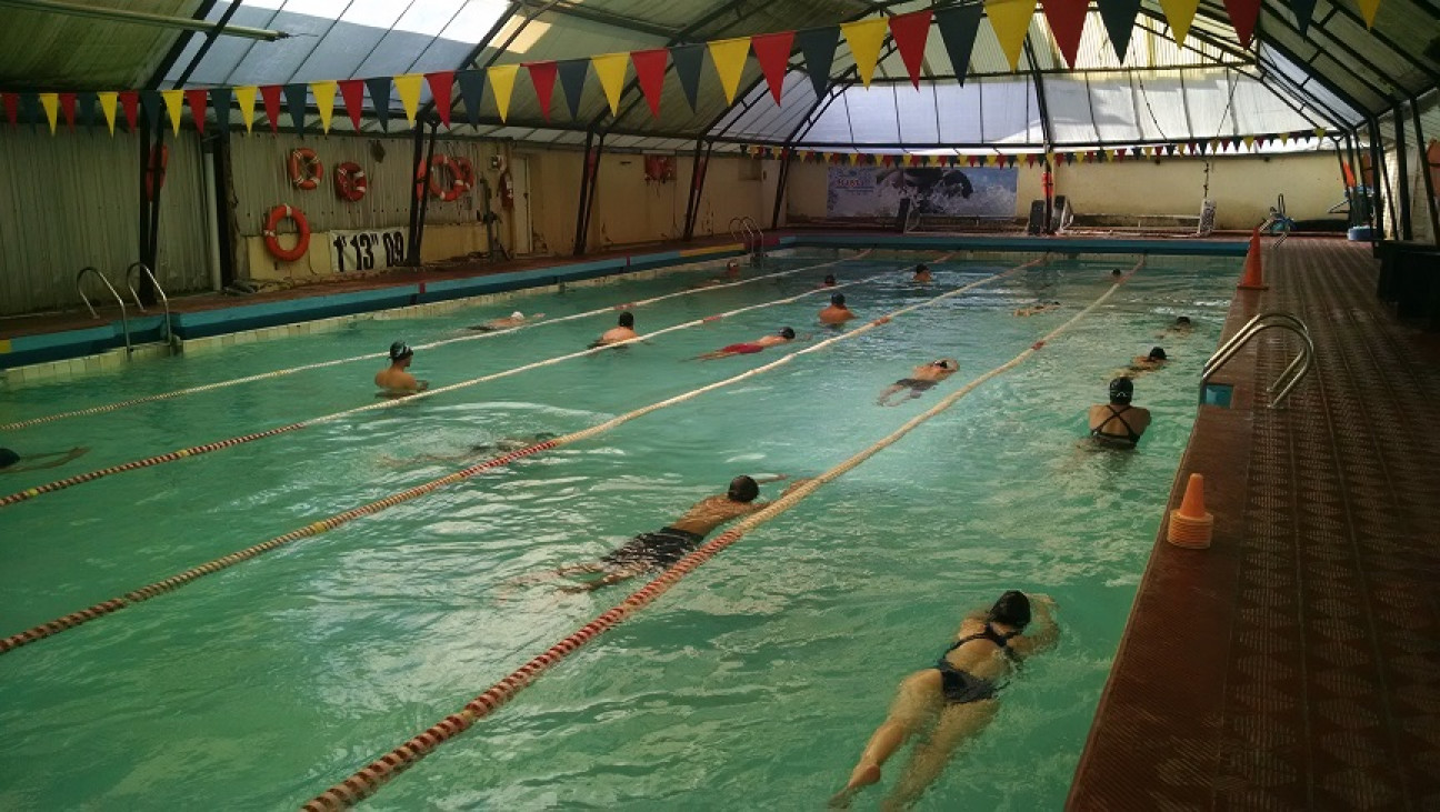 imagen Cursos de Natación y Salvamento en el medio acuático