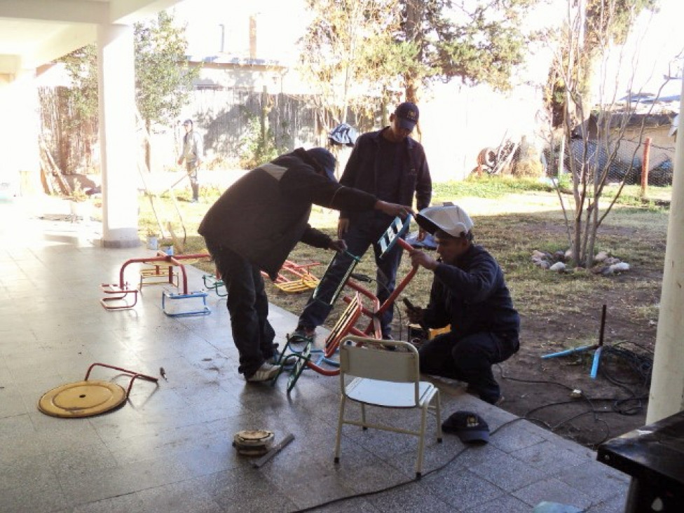 imagen Actividad Solidaria en Esc. Esteban Echeverria de San Carlos