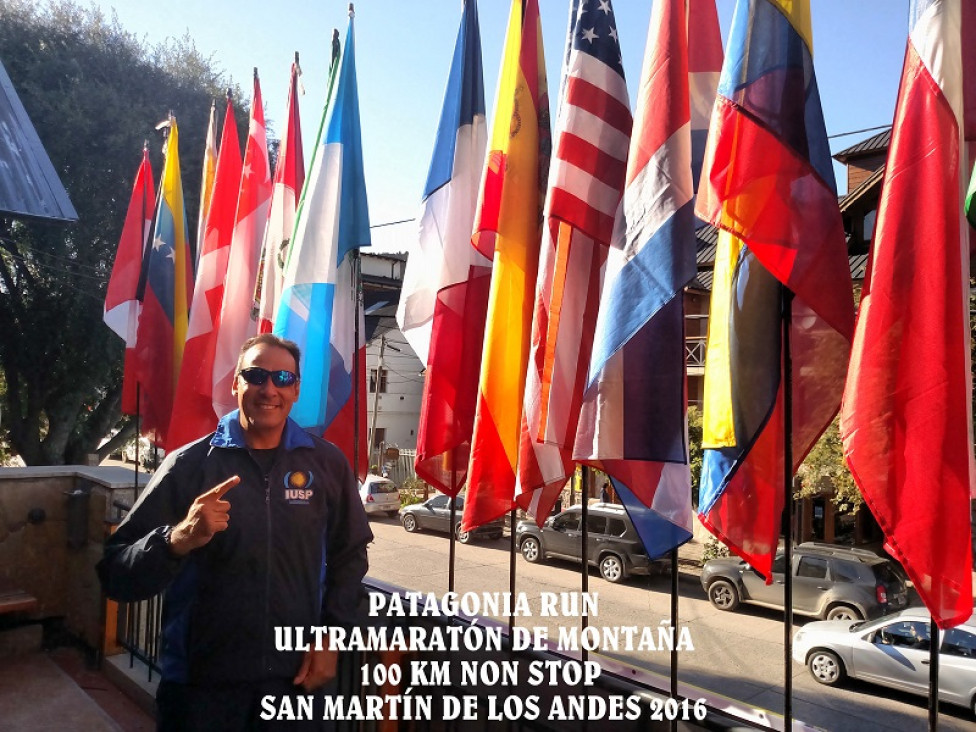 imagen Personal Policial del IUSP en "PATAGONIA RUN" de 100 Km.