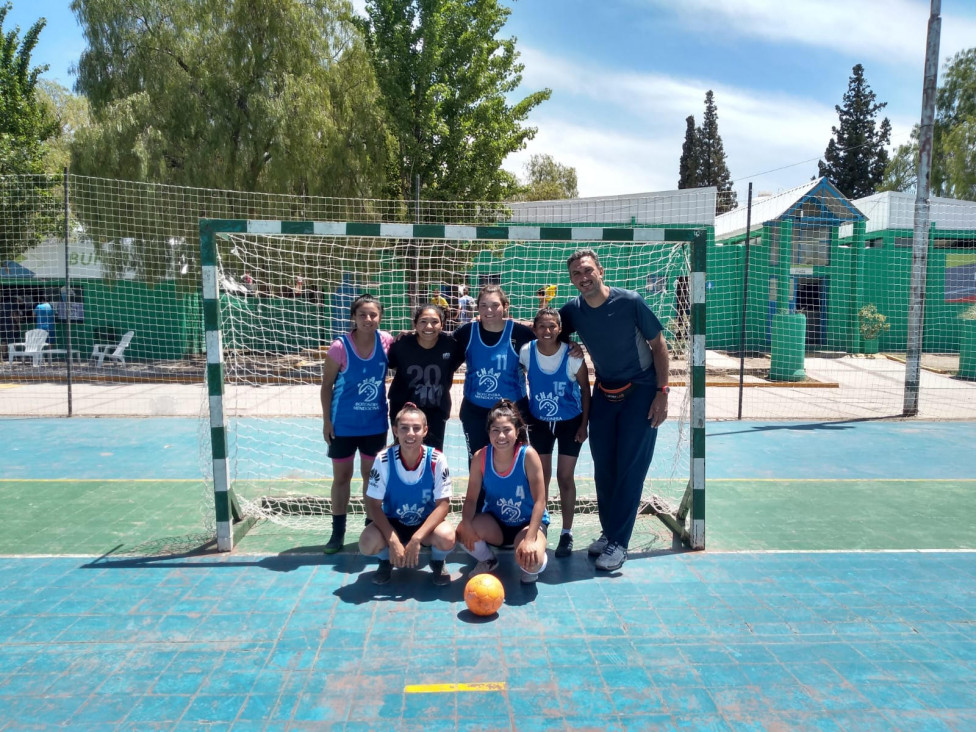 imagen Equipo femenino de futsal del IUSP pasó a finales de la Liga Universitaria