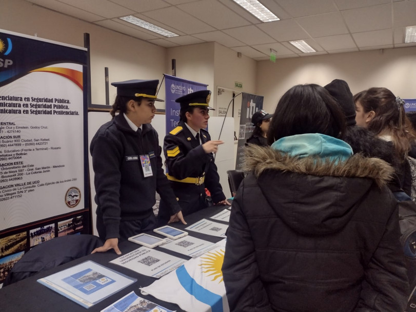 imagen 6 En la Expo Educativa de San Rafael el IUSP presentó su oferta académica  