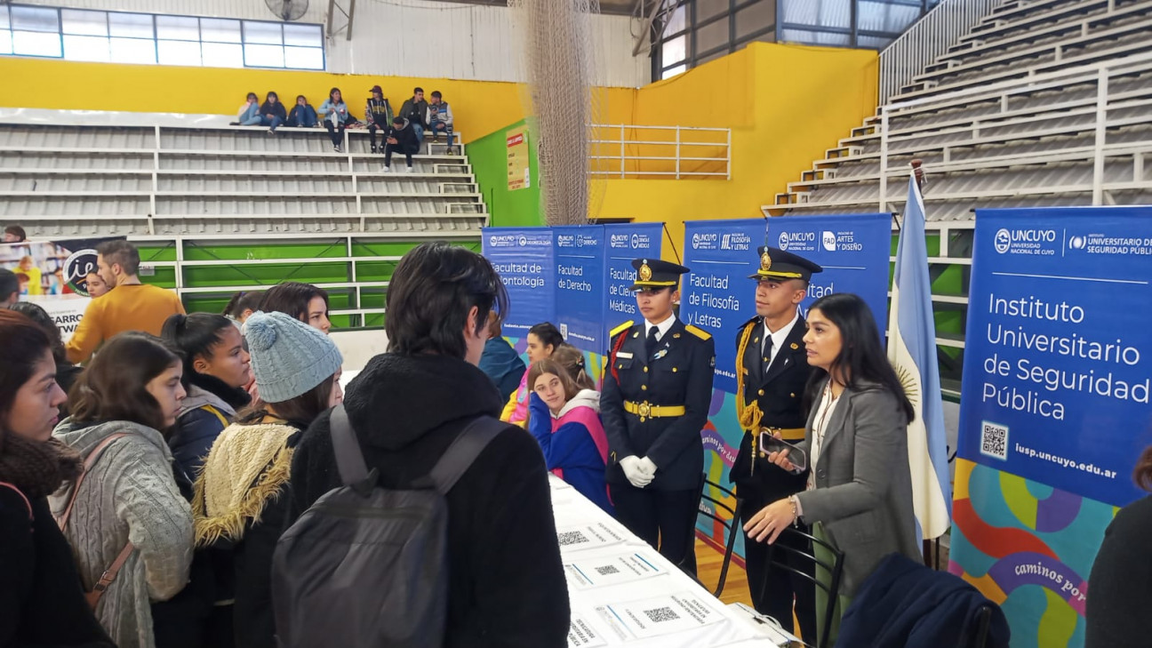 imagen El IUSP presentó su oferta académica en la Expo Educativa 2023 realizada en Zona Este